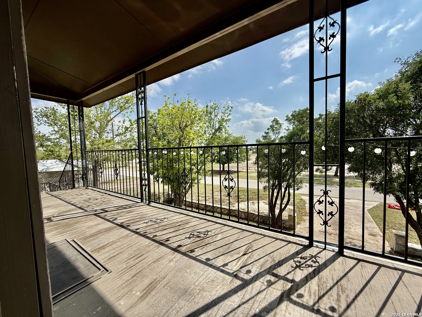 main property photo 20