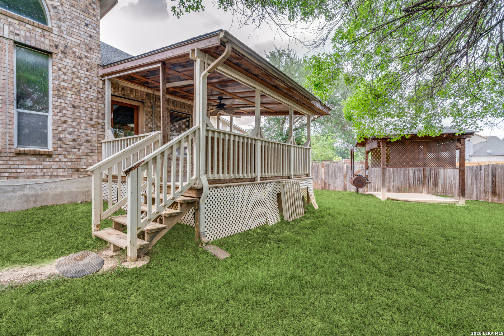 main property photo 22