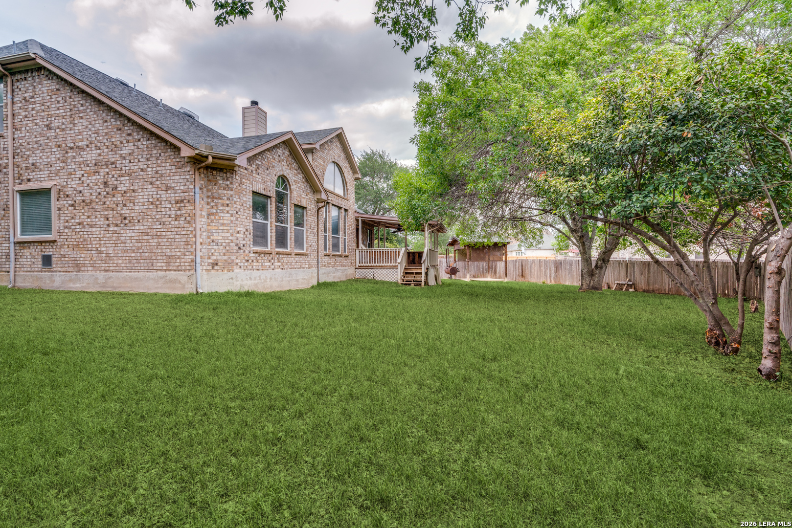 main property photo 24