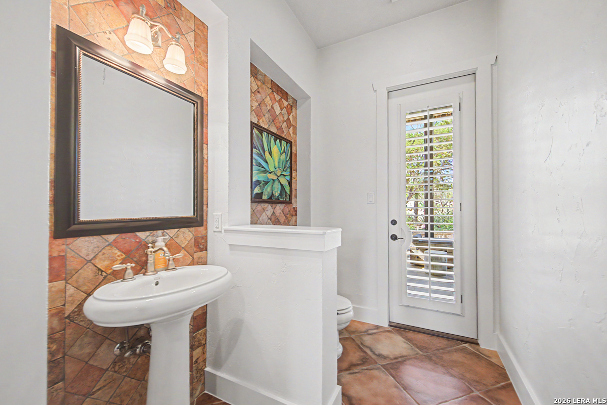 main property photo 57