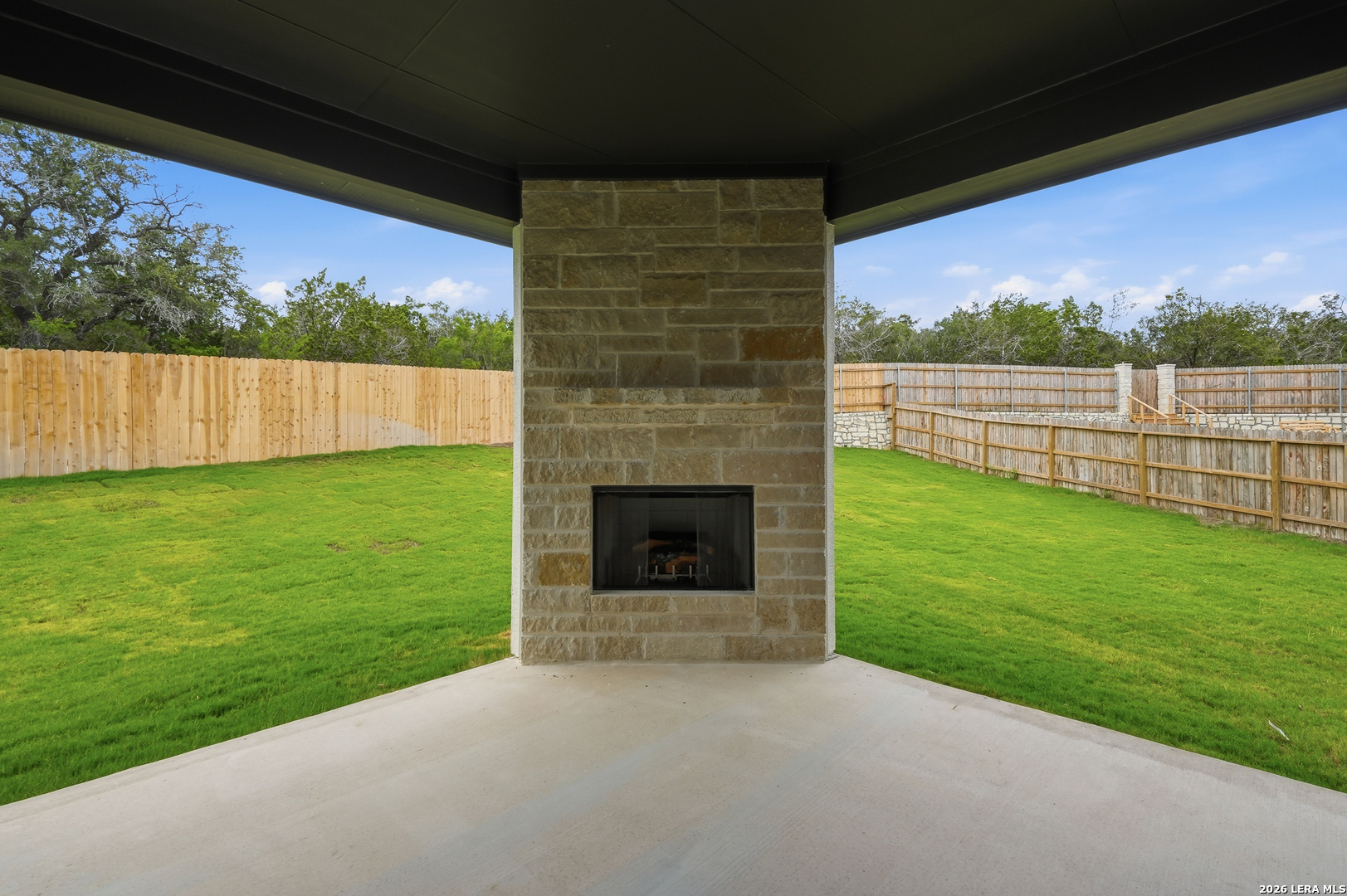 main property photo 45