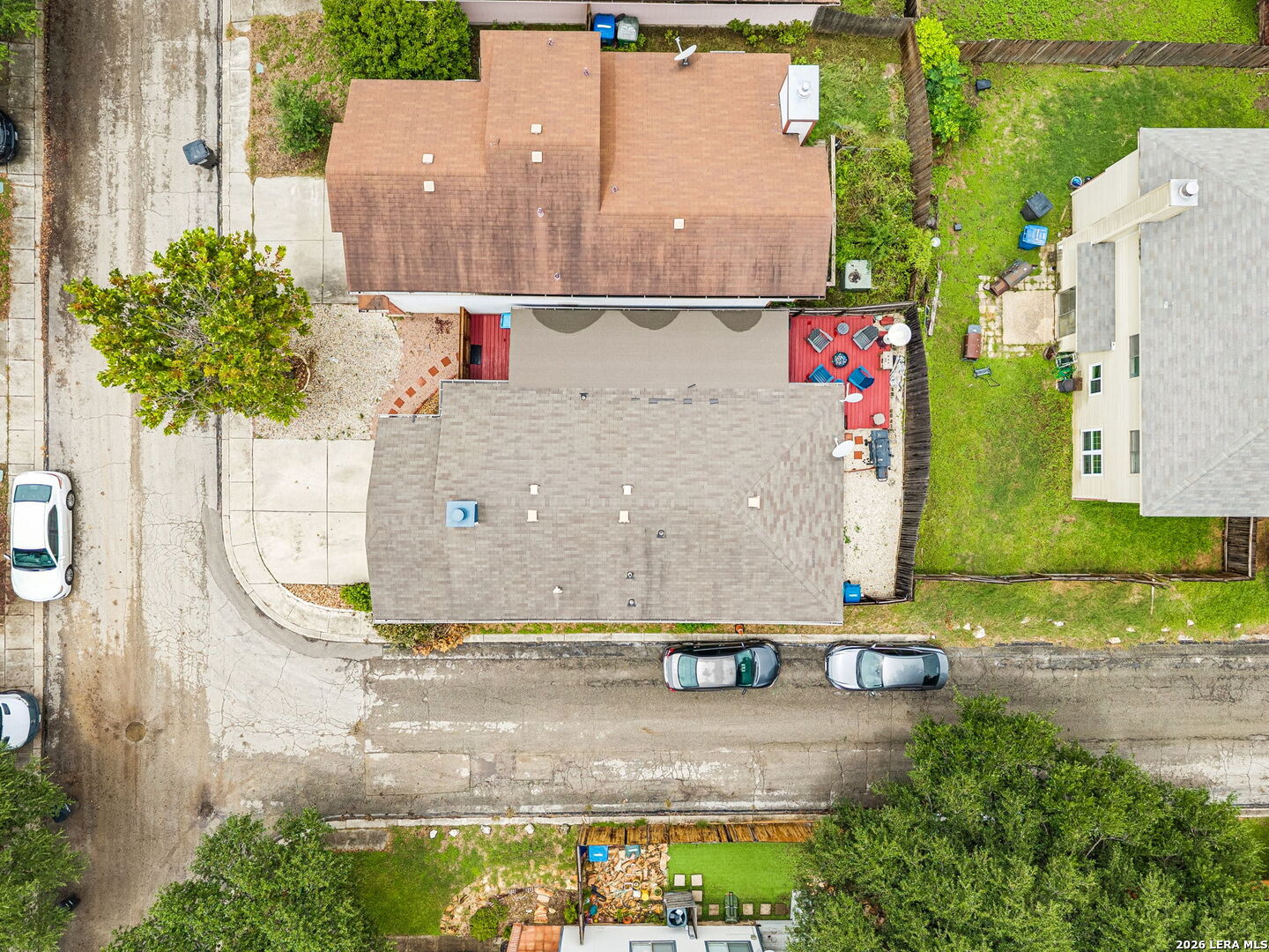 main property photo 33