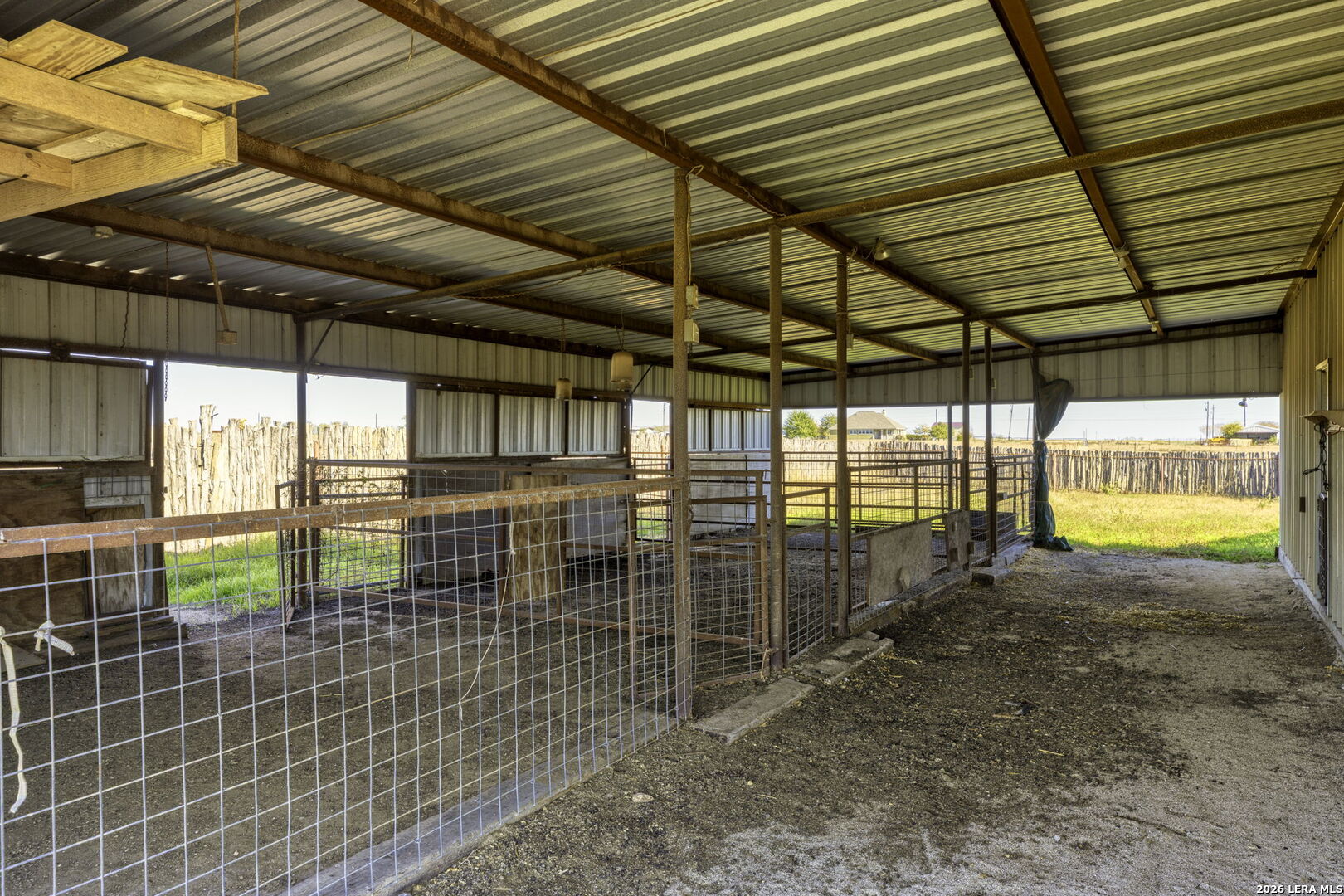 main property photo 36