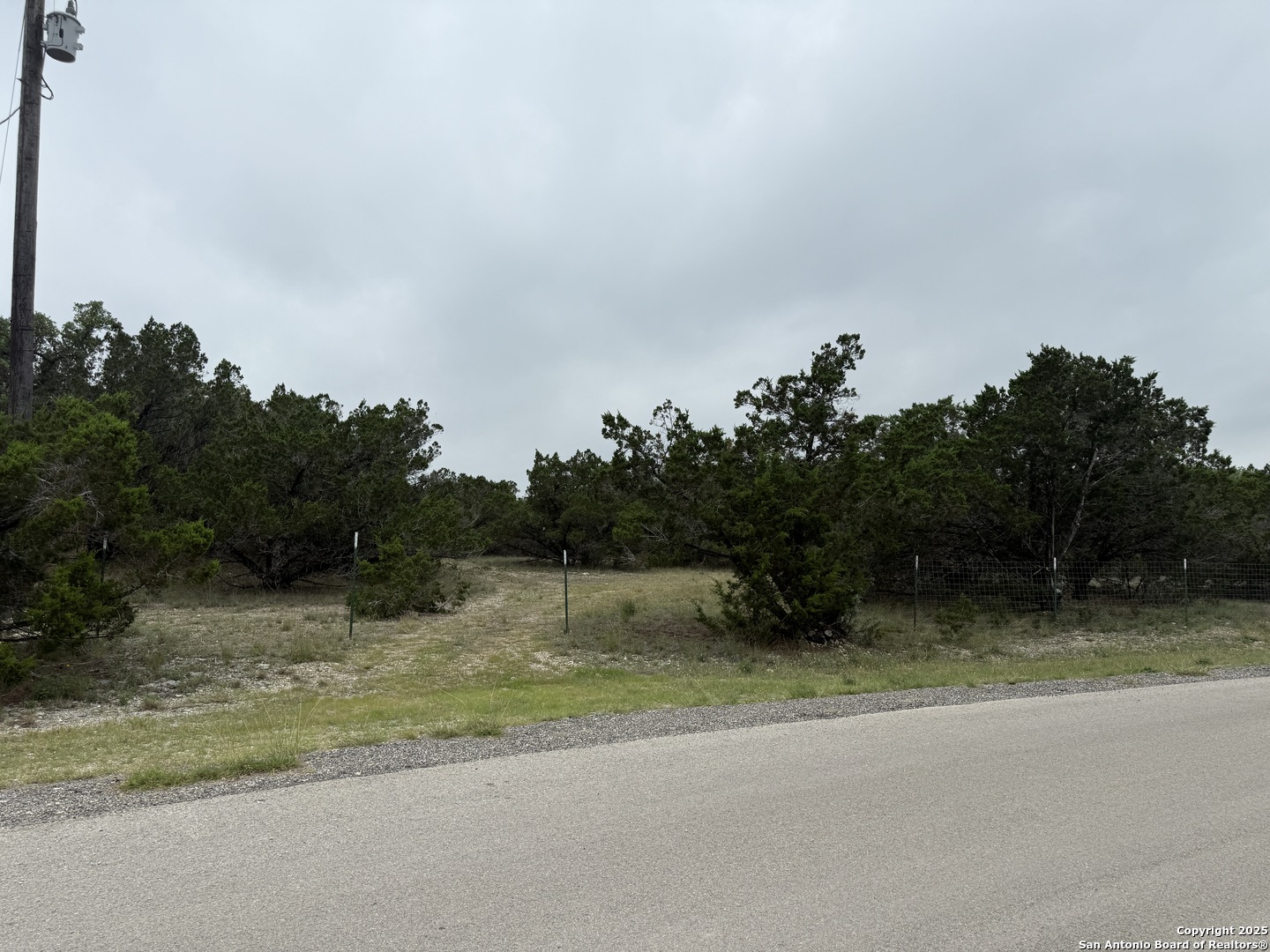 main property photo 11
