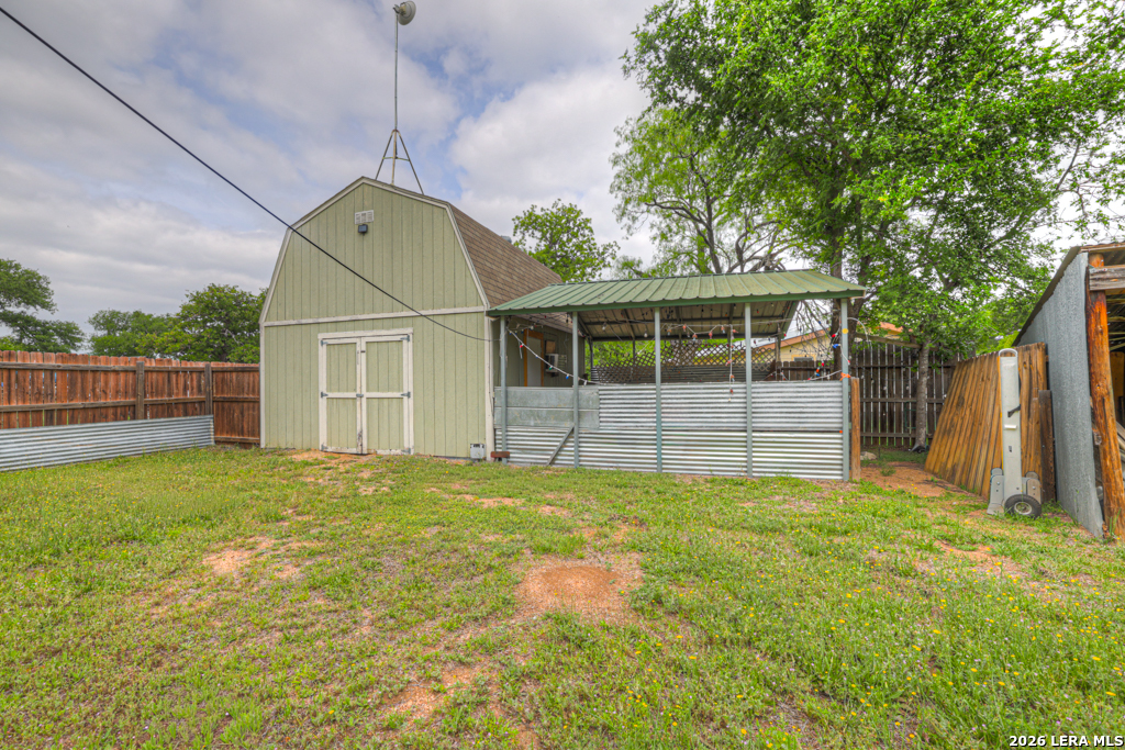 main property photo 23