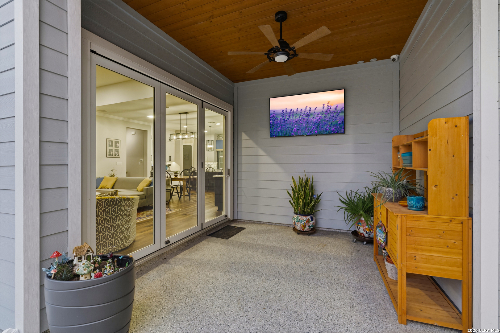 main property photo 58