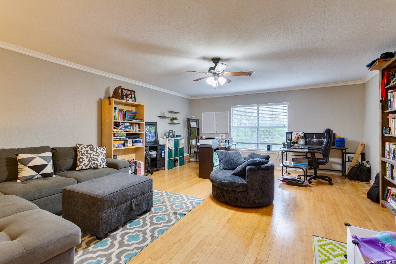 main property photo 20