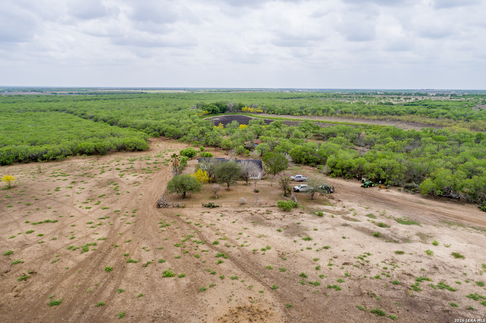 main property photo 7