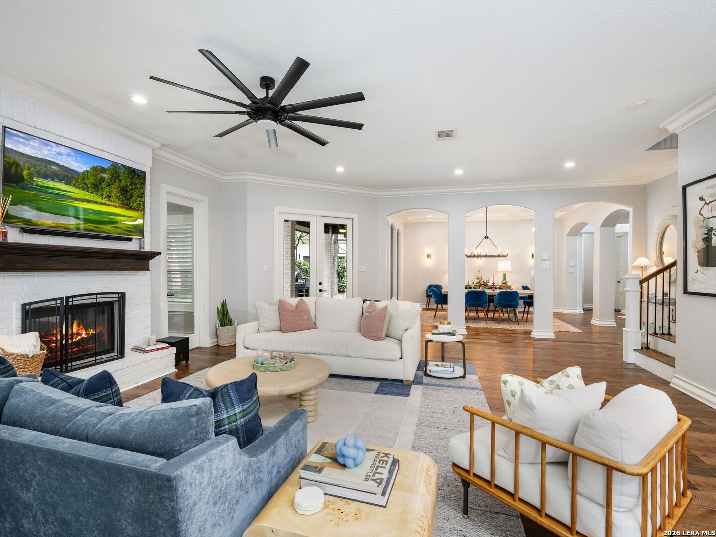 main property photo 8