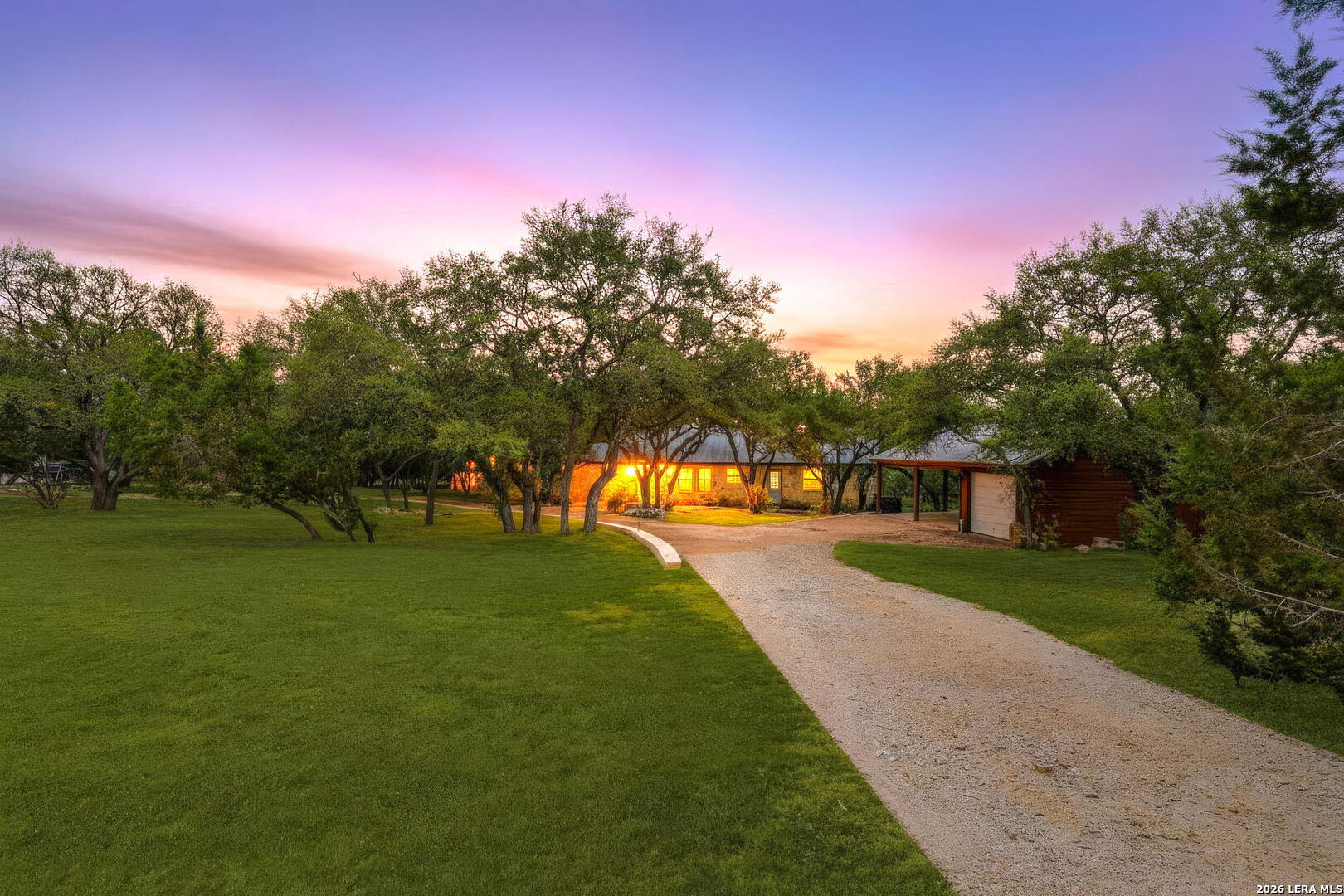 main property photo 2