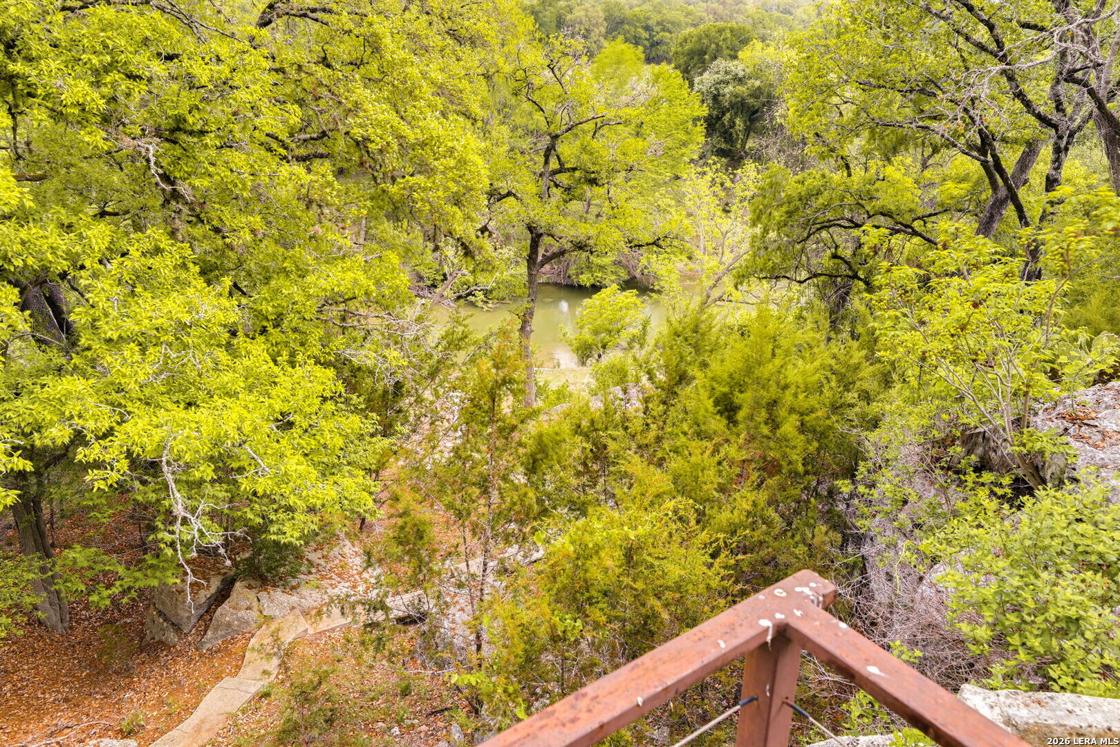 main property photo 32