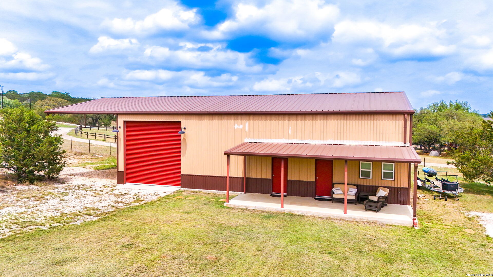main property photo 43