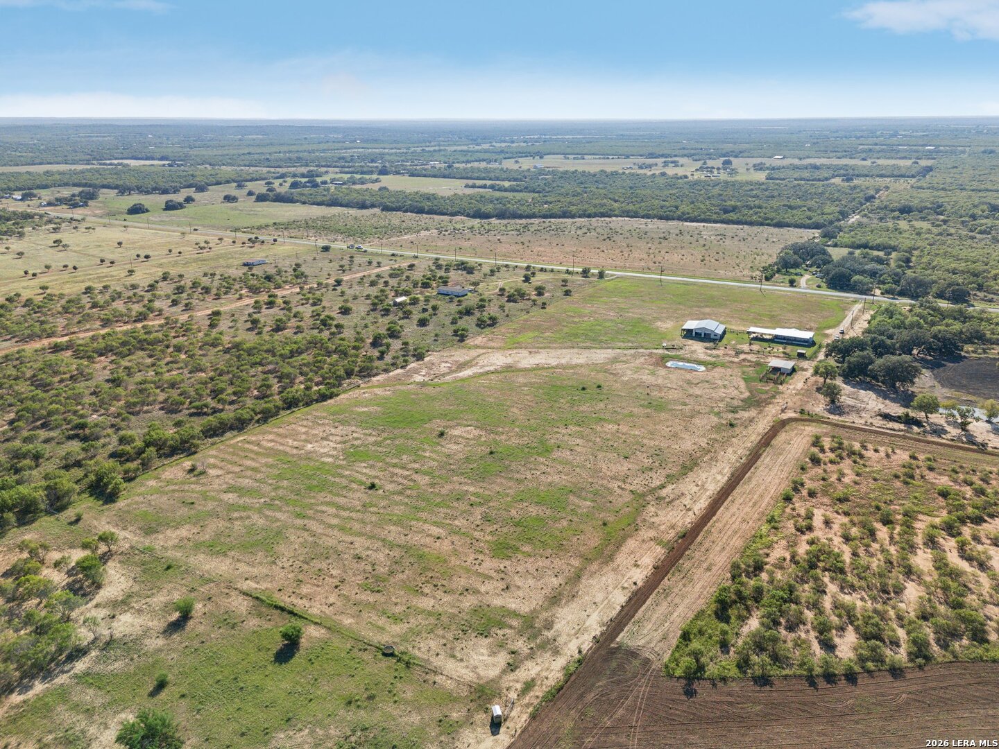 main property photo 22