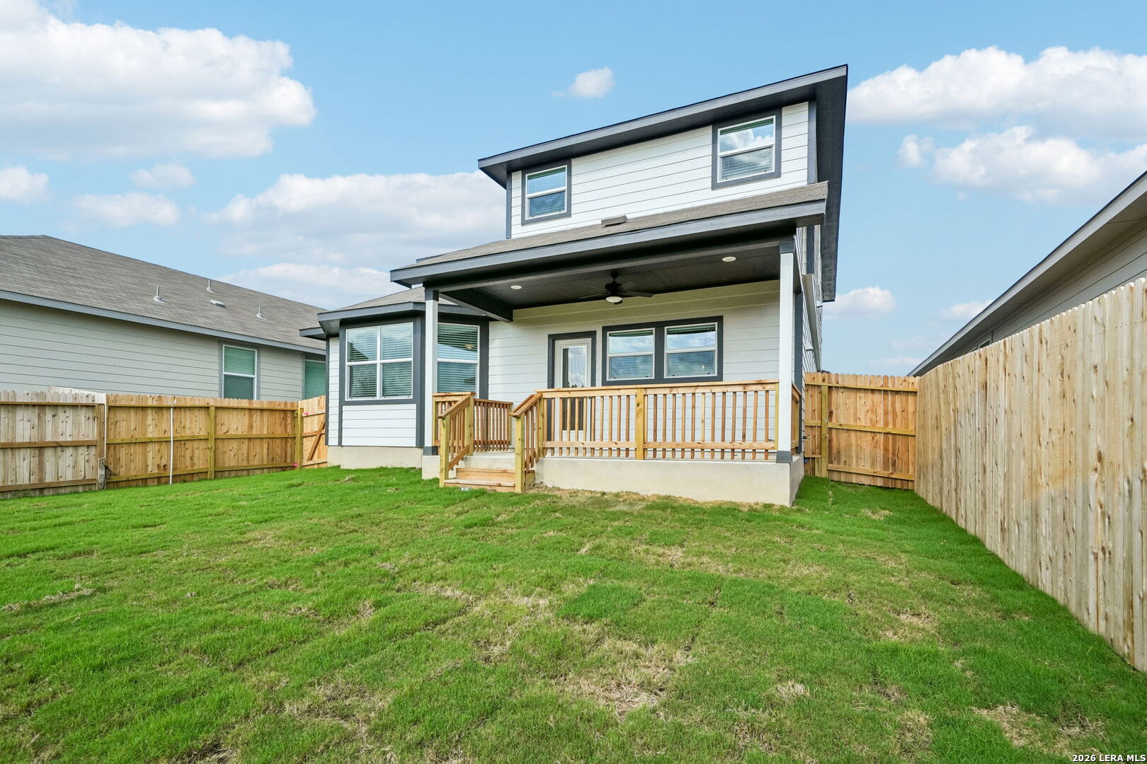 main property photo 30