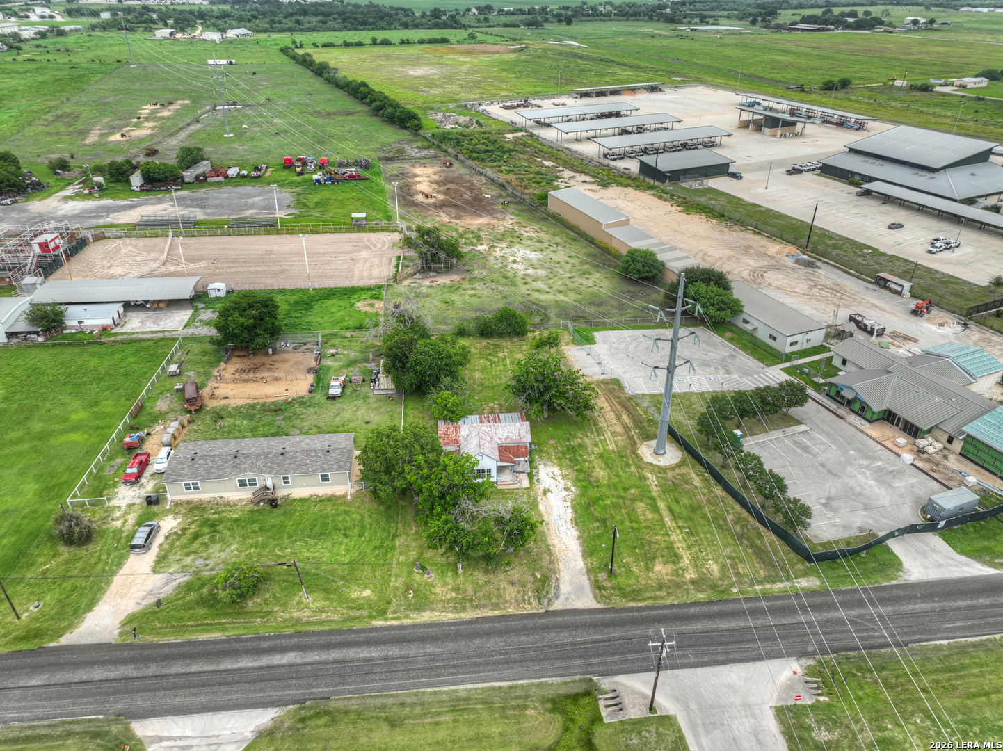 main property photo 18