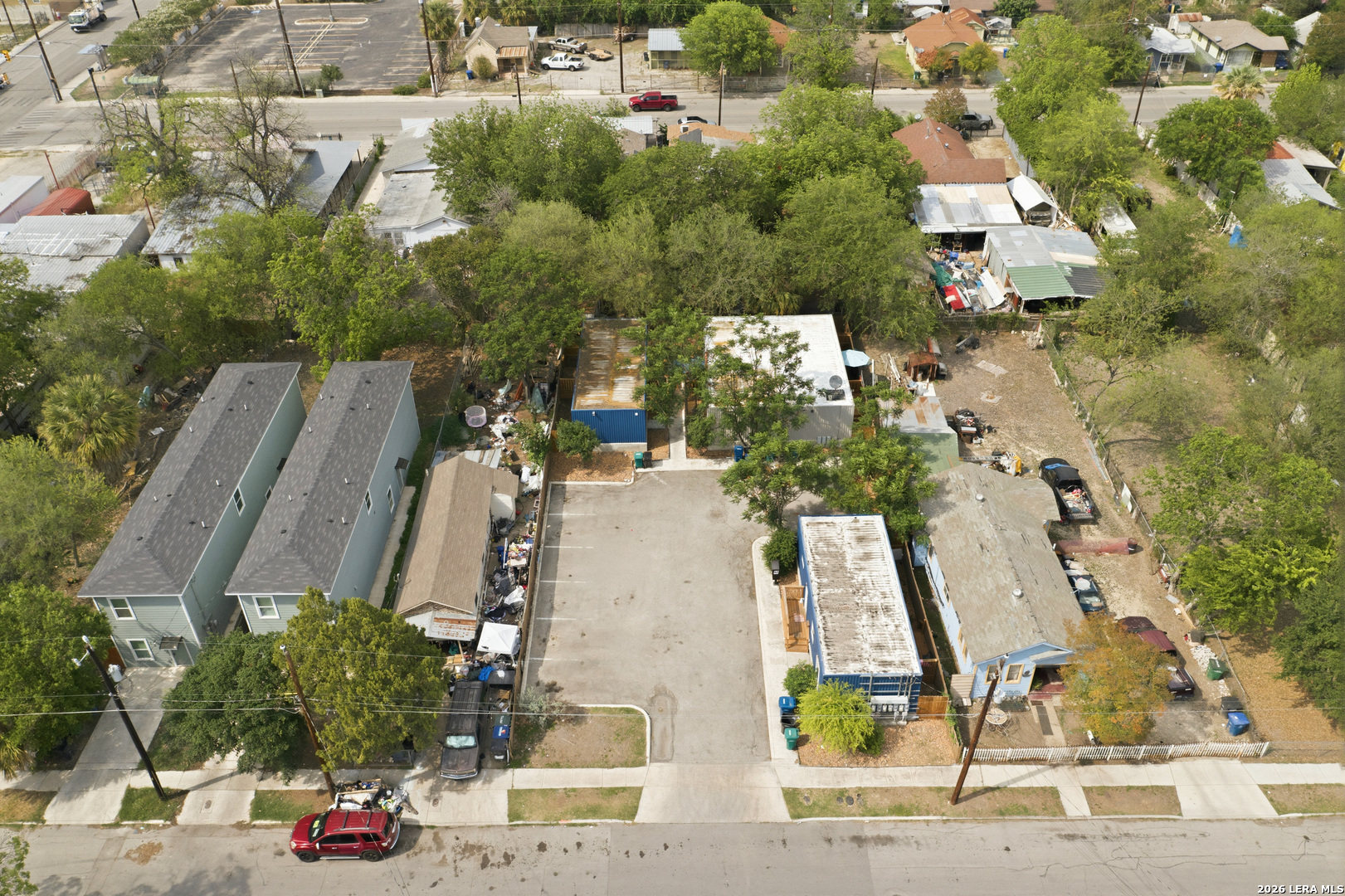 main property photo 26
