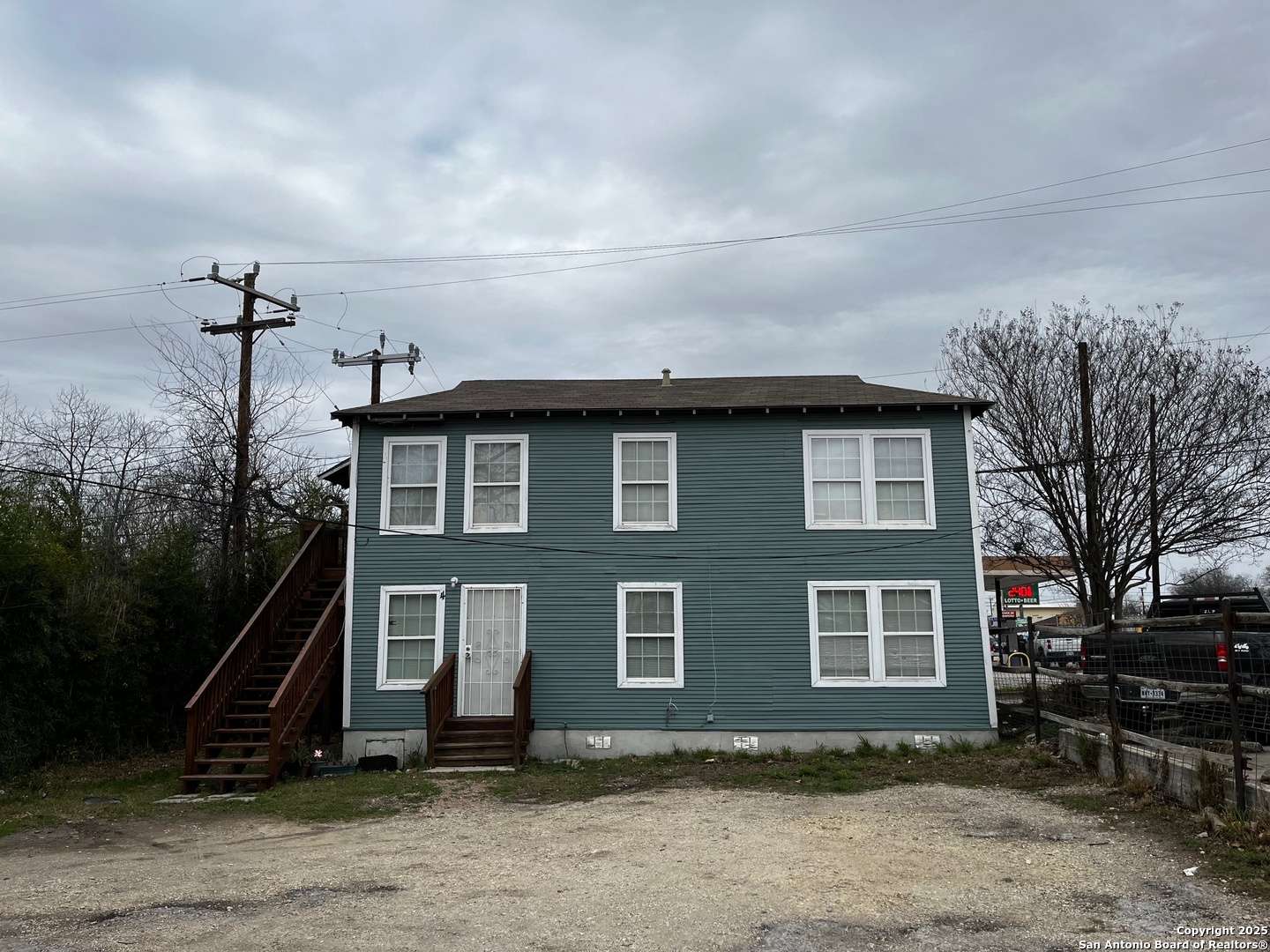 main property photo 2