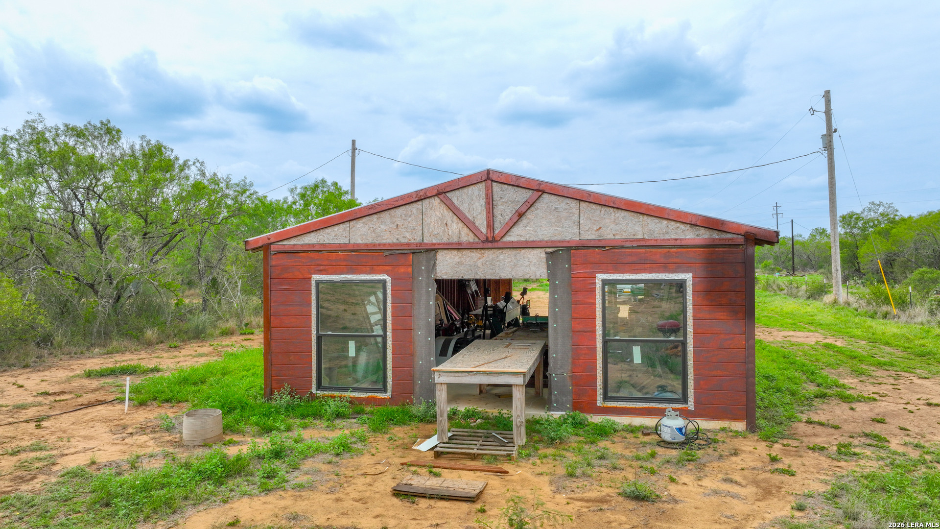 main property photo 7