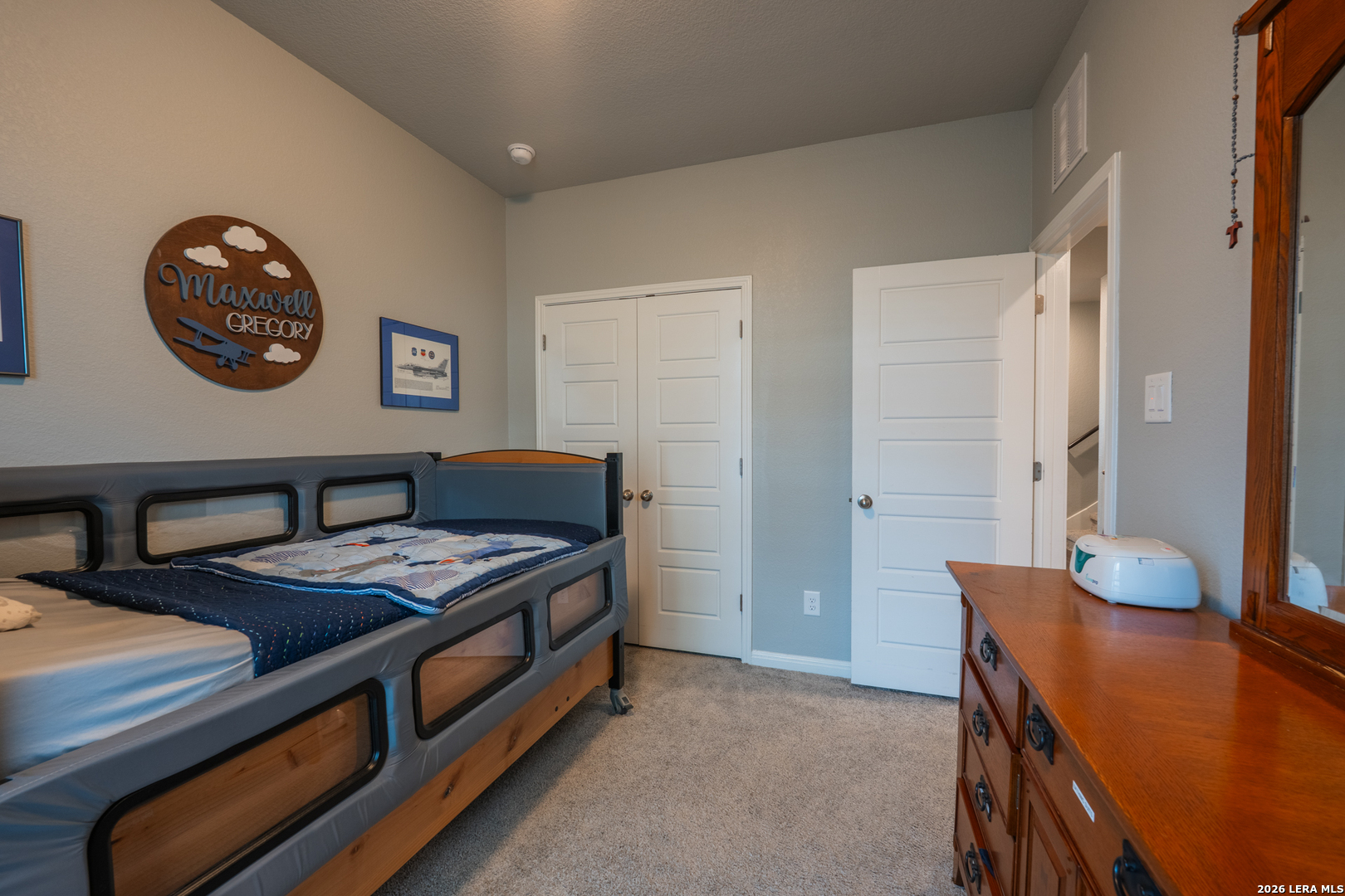main property photo 4