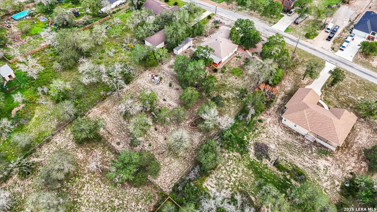 main property photo 36