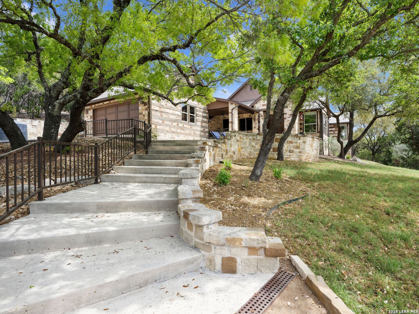 main property photo 45