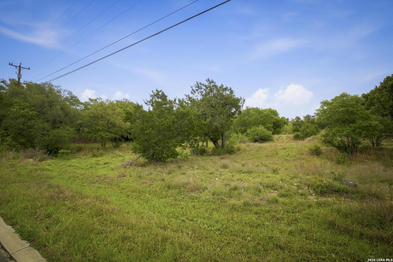 main property photo 11