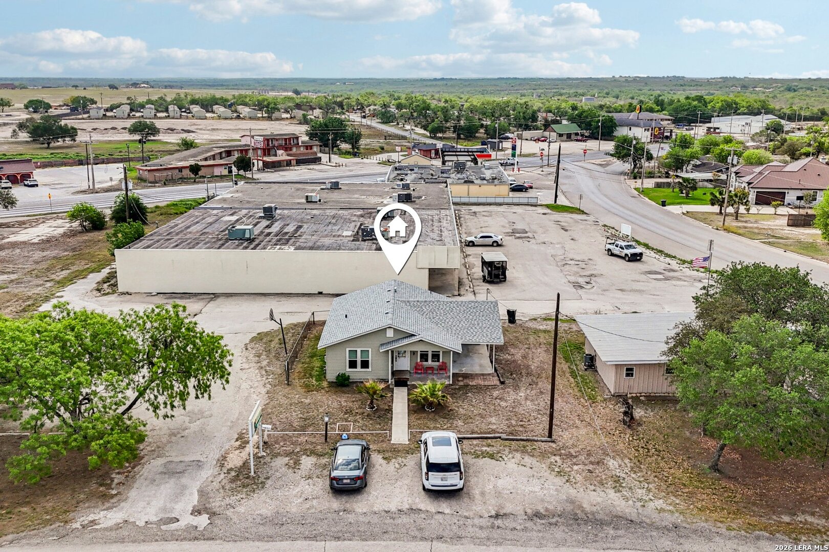 main property photo 46