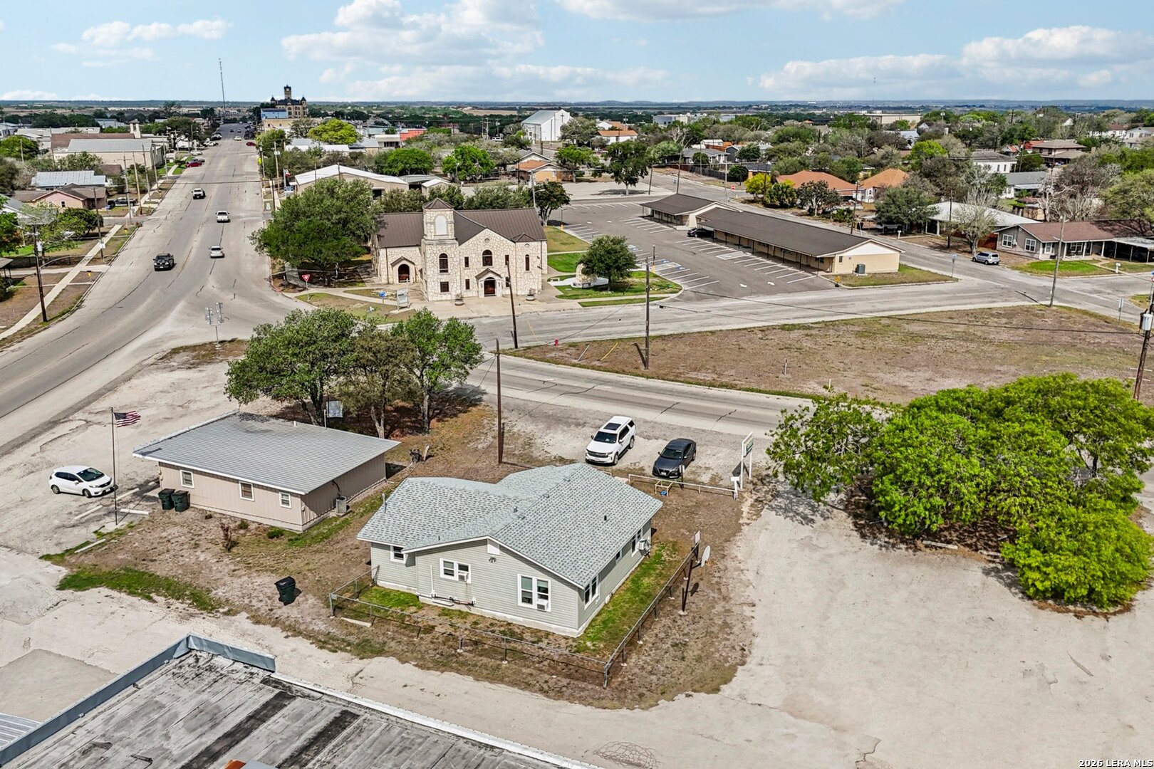 main property photo 48