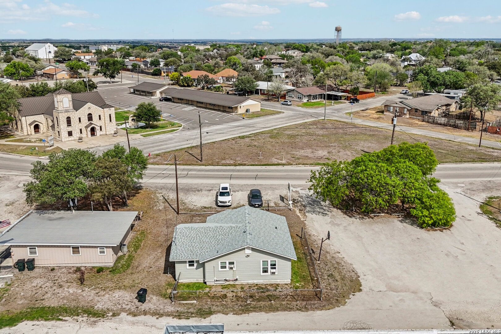 main property photo 49
