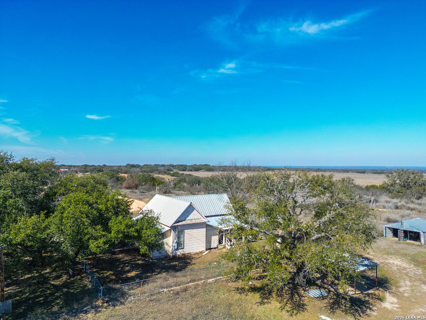 main property photo 39