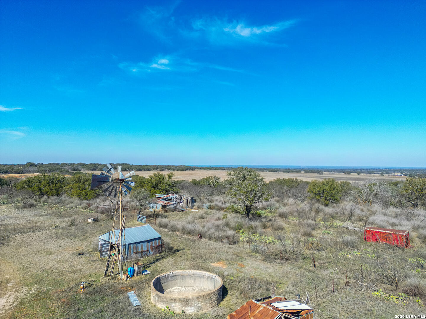 main property photo 40