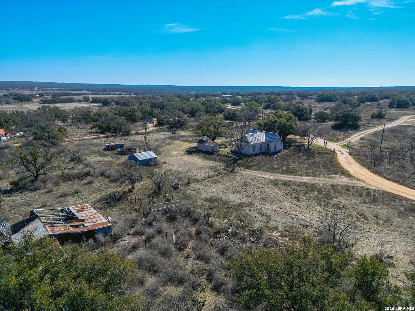 main property photo 31