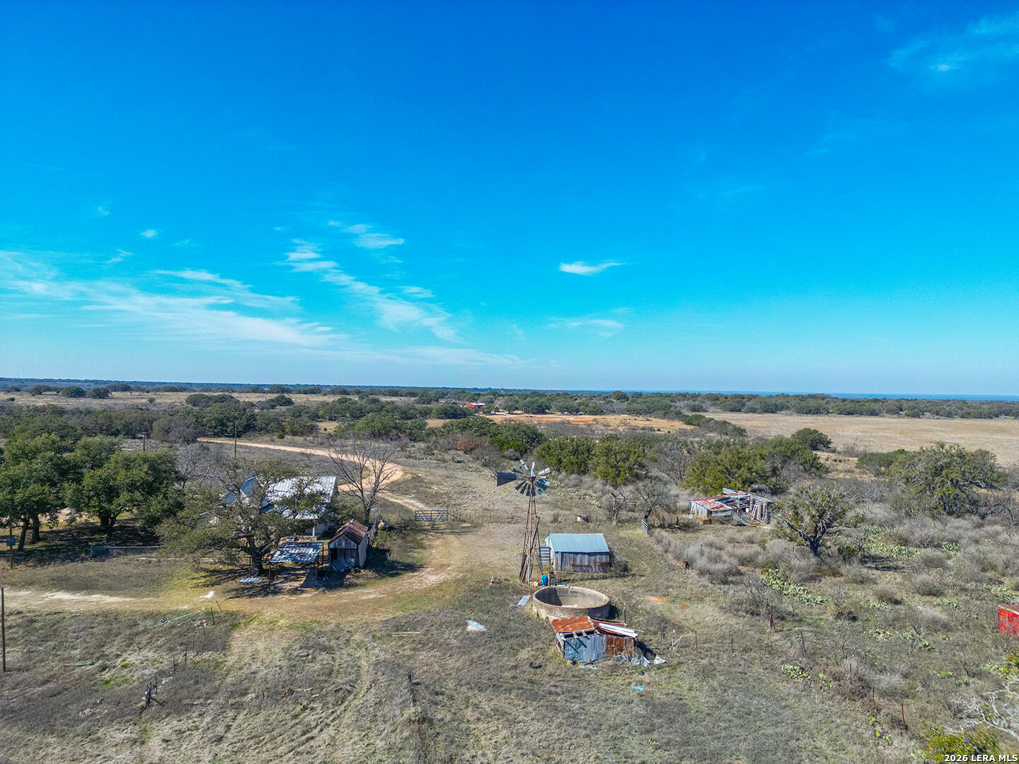 main property photo 41
