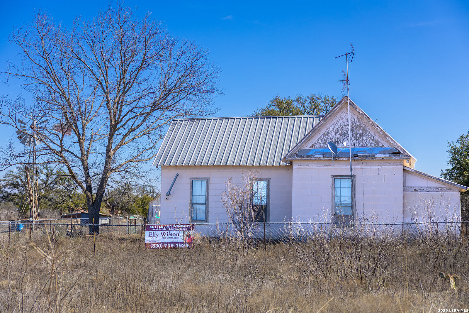 main property photo 43