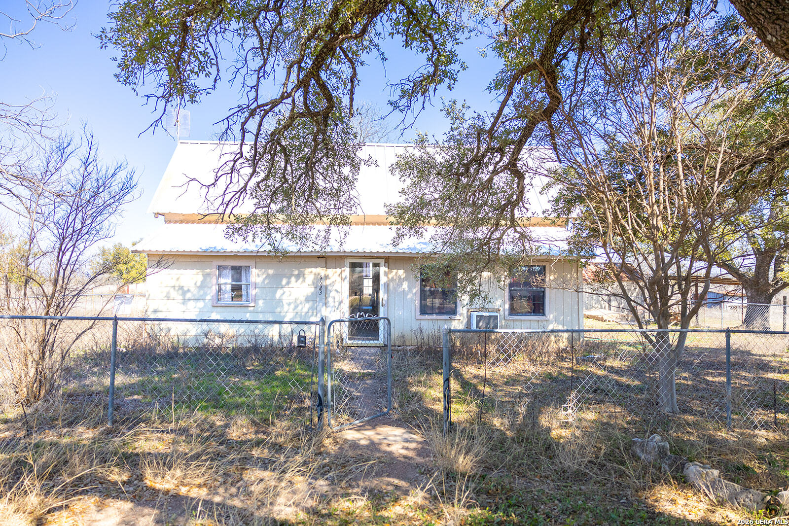 main property photo 77