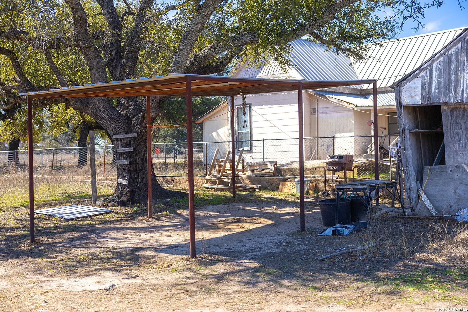 main property photo 92