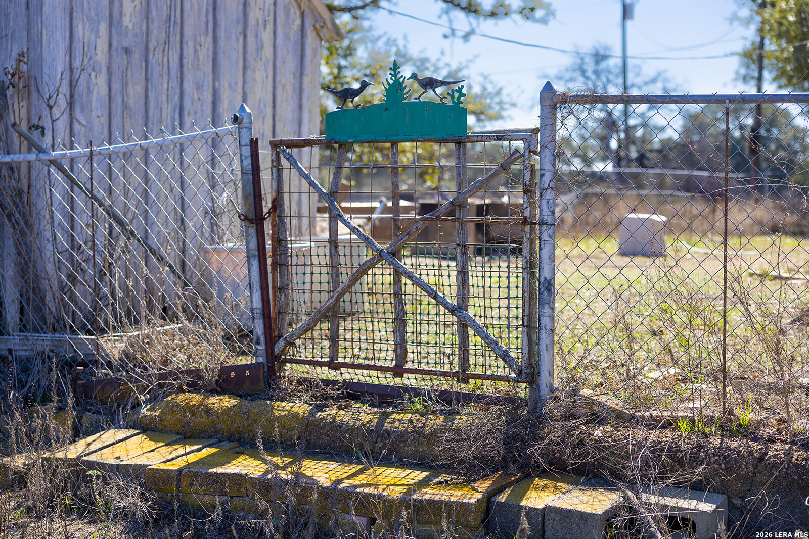 main property photo 99