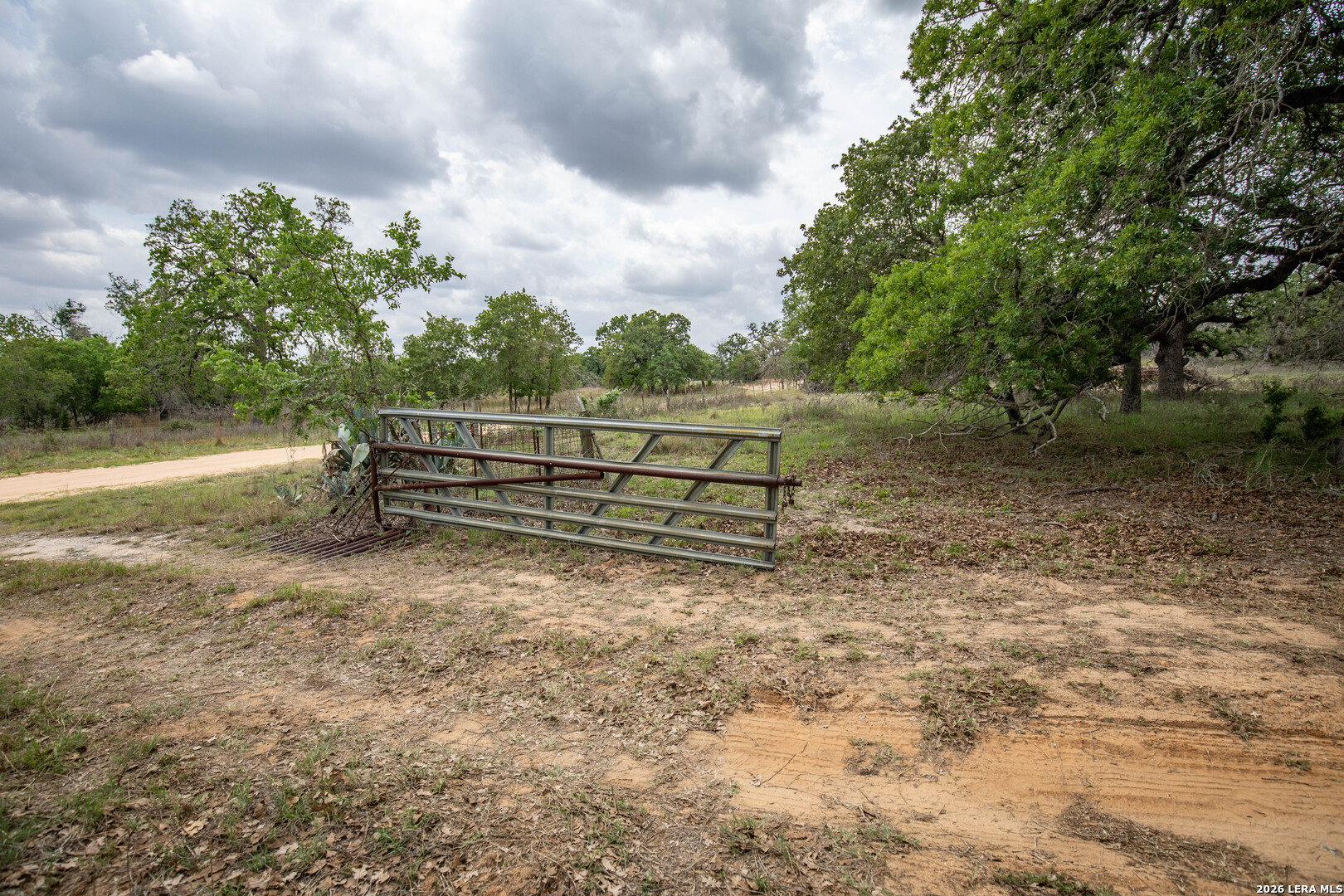 main property photo 10