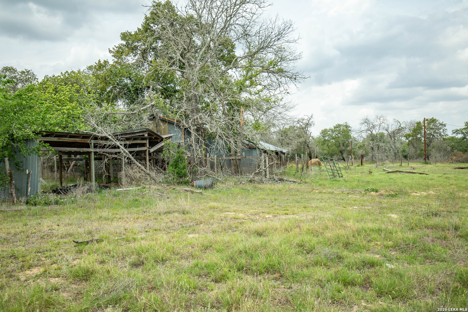 main property photo 15