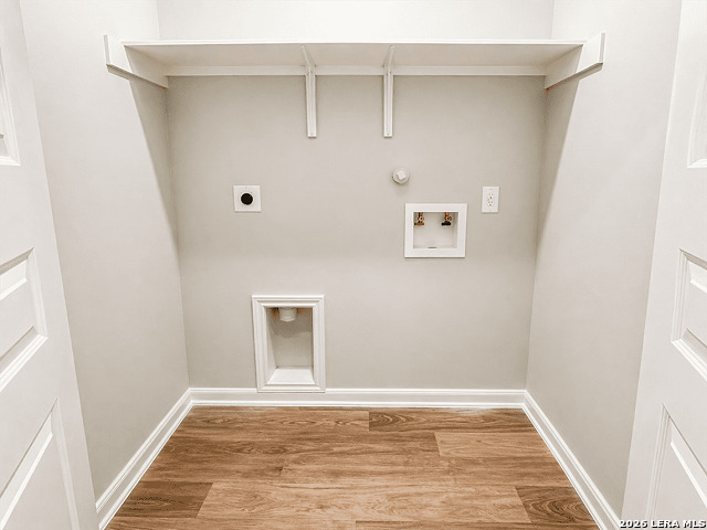 main property photo 7