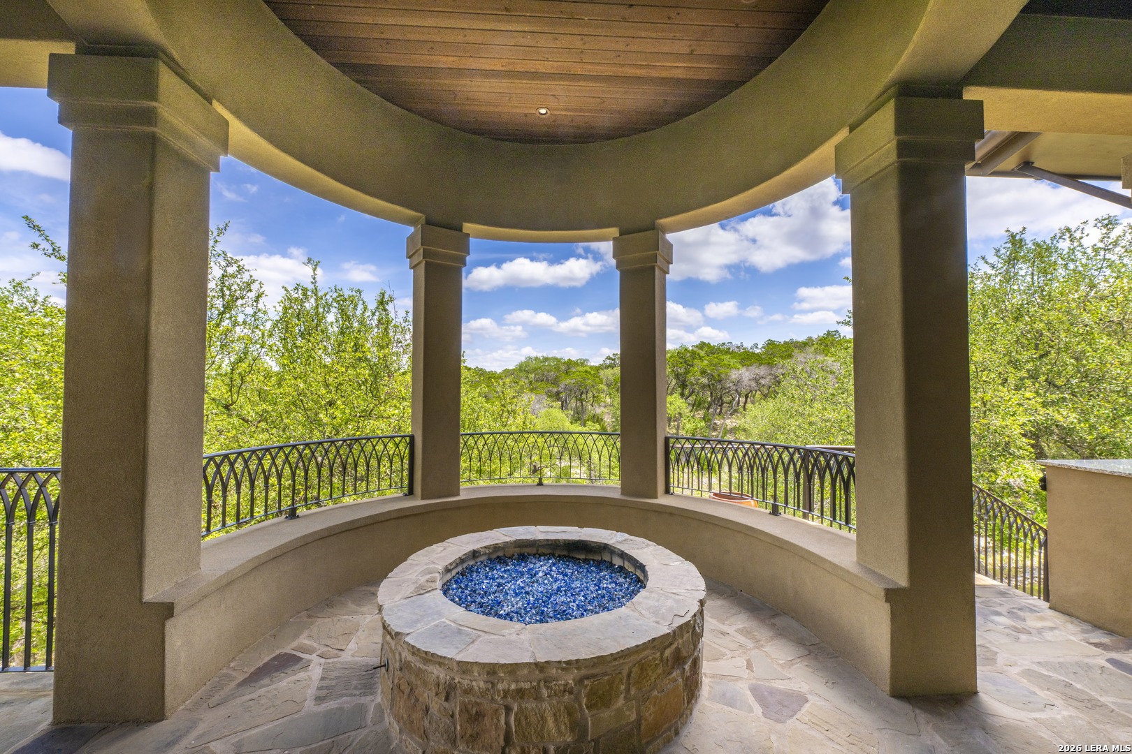 main property photo 58