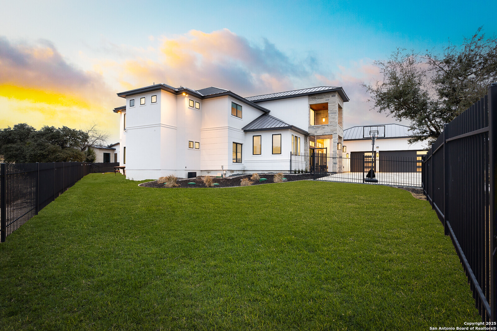 main property photo 77