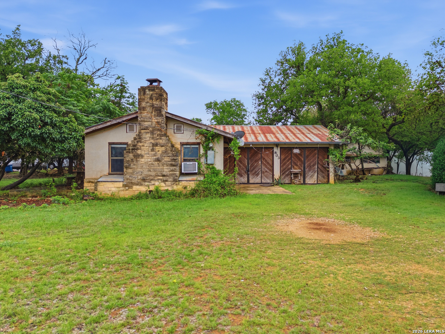 property viewer photo 1