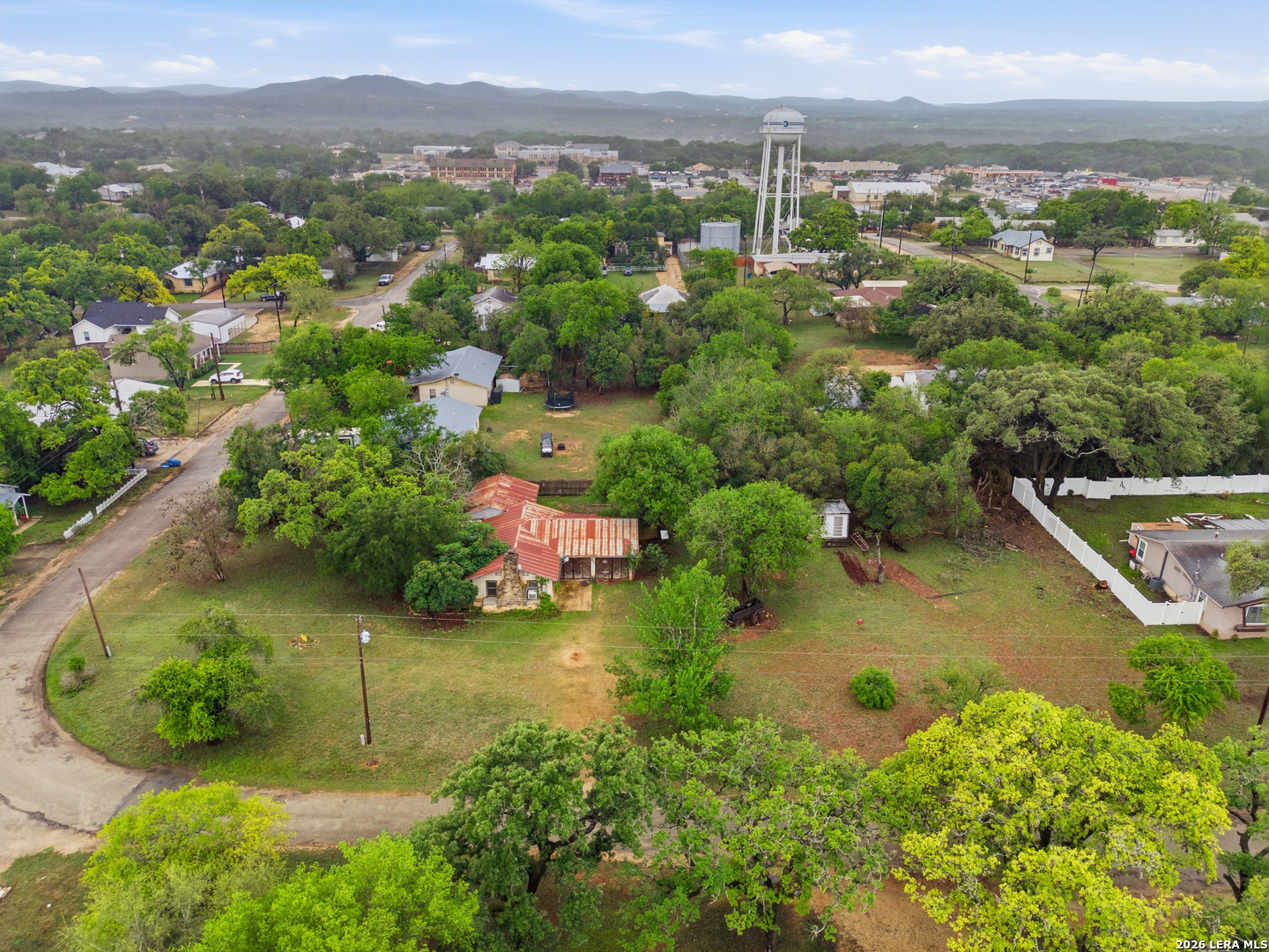 property viewer photo 3