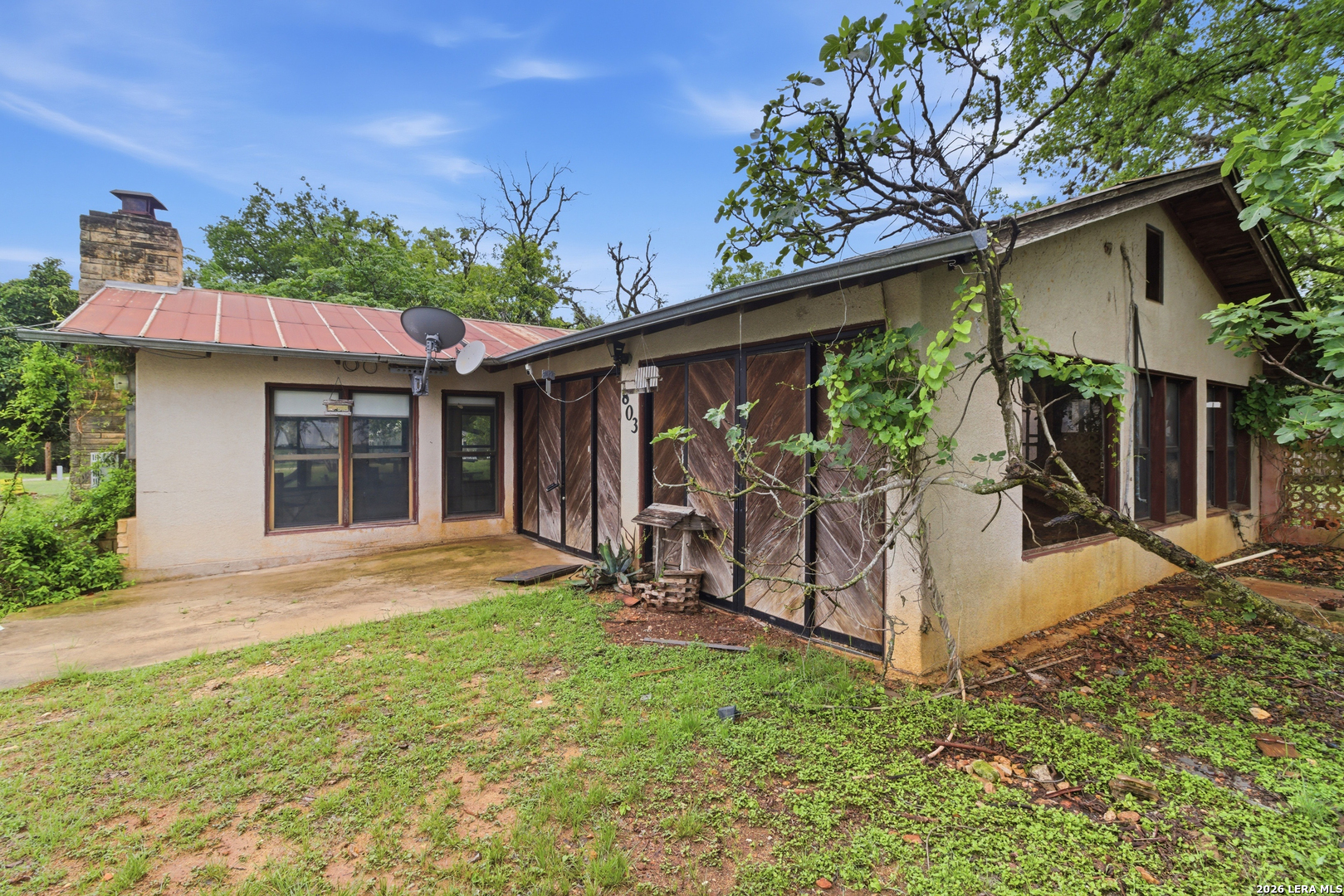property viewer photo 4