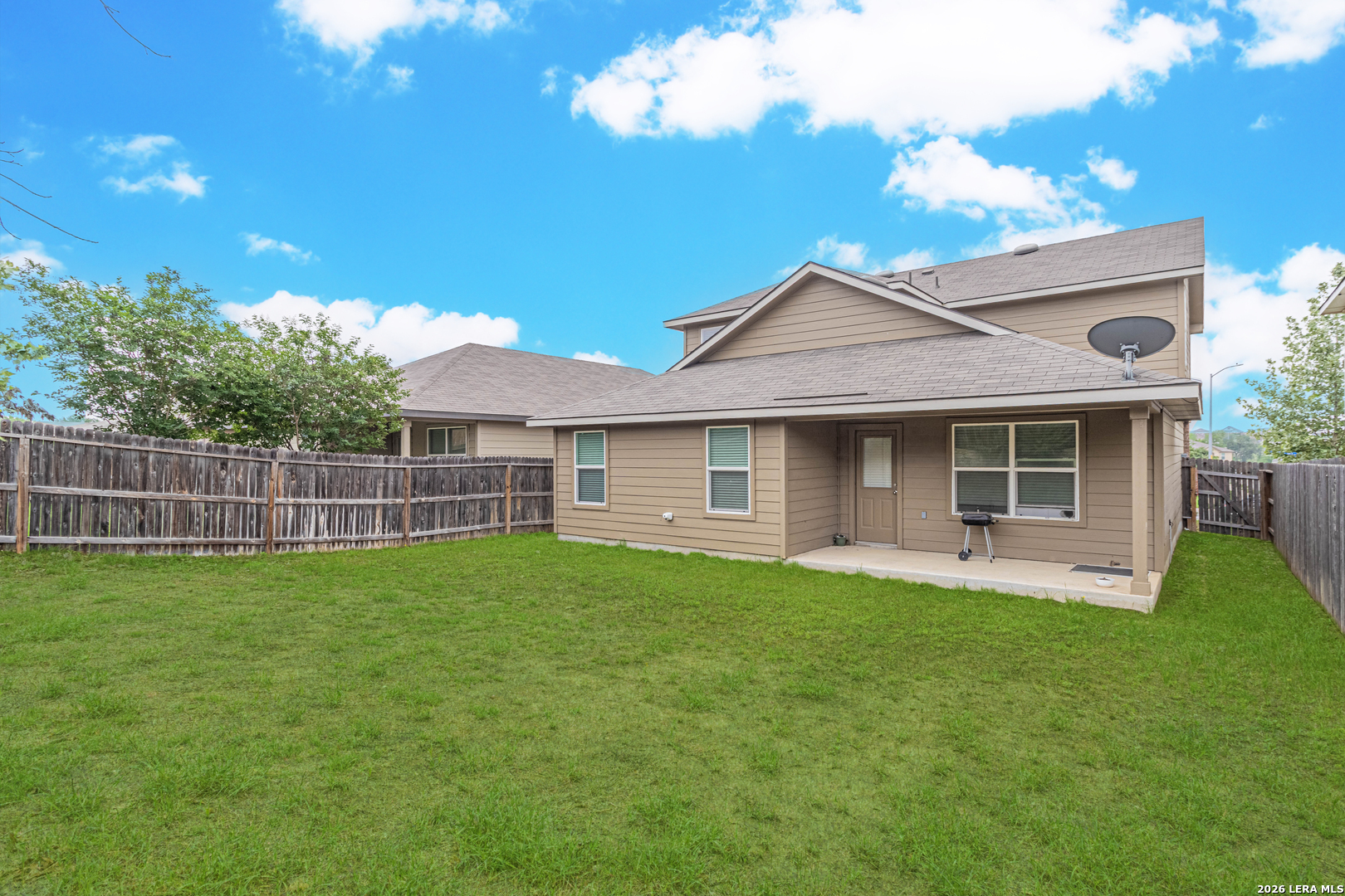main property photo 44