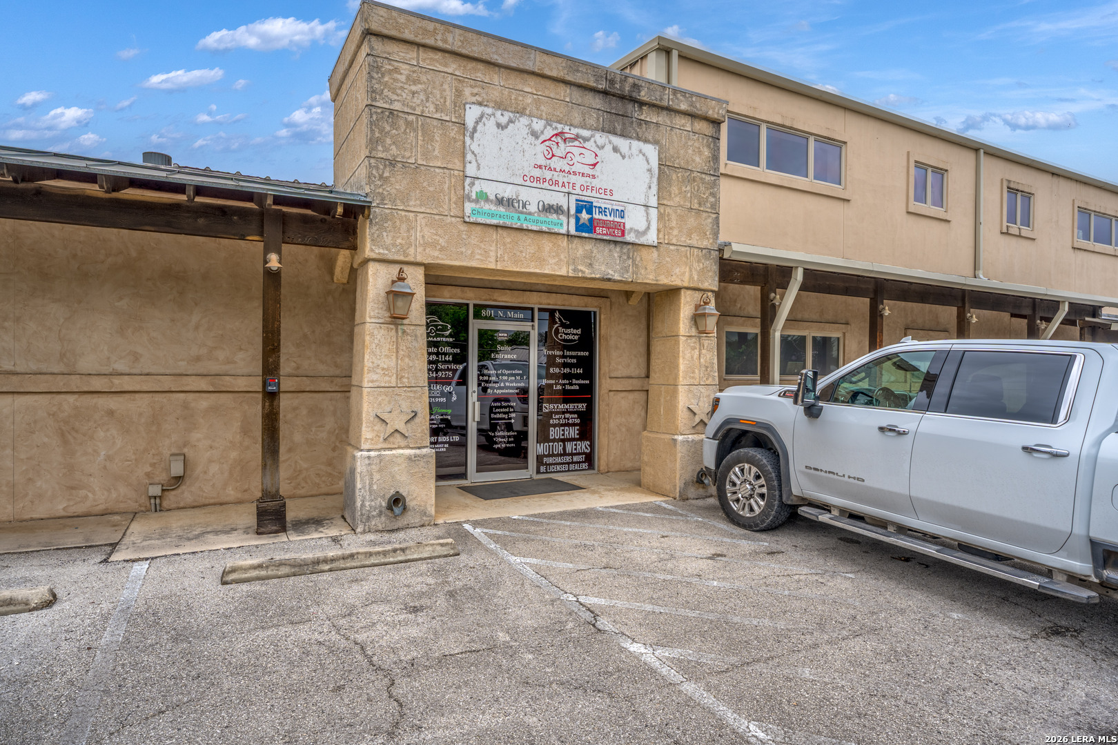 main property photo 25