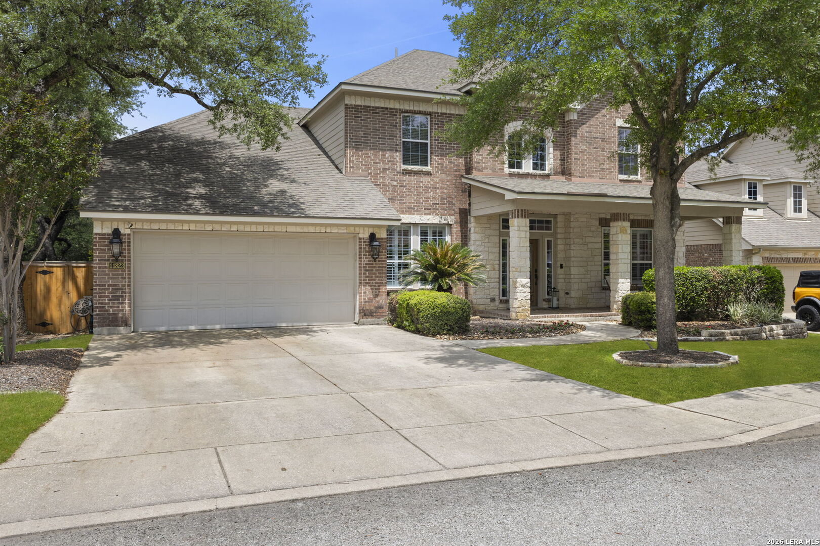 main property photo 40