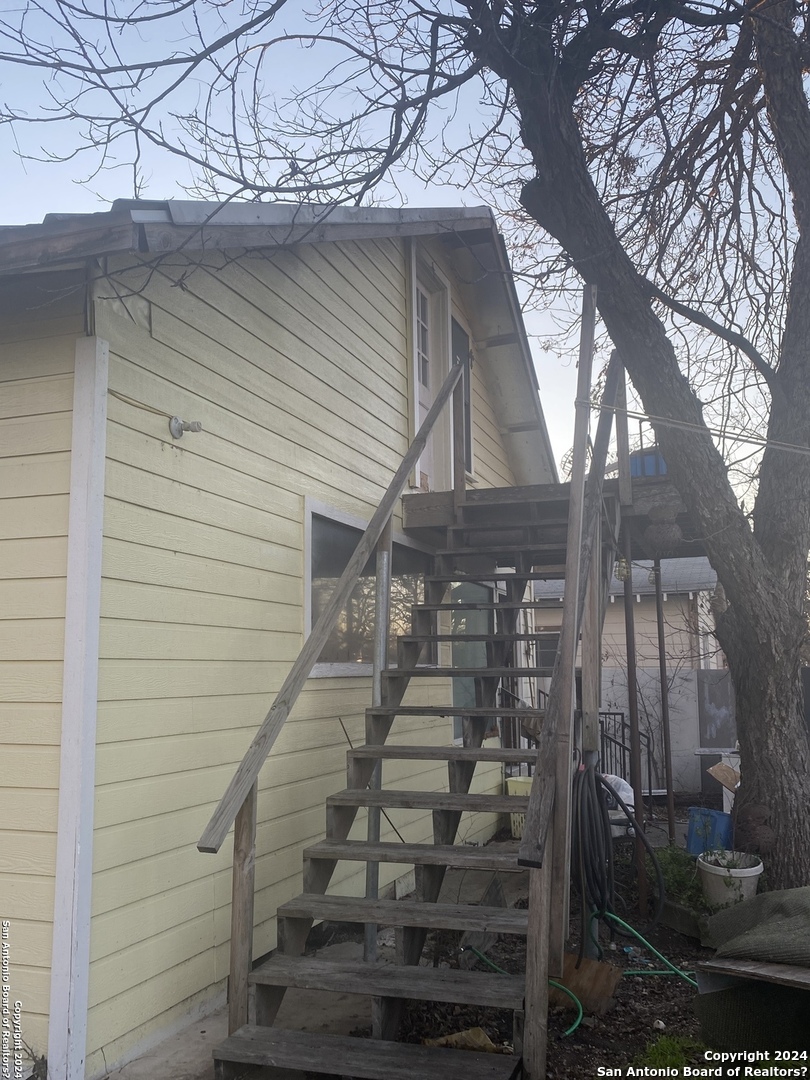 main property photo 7