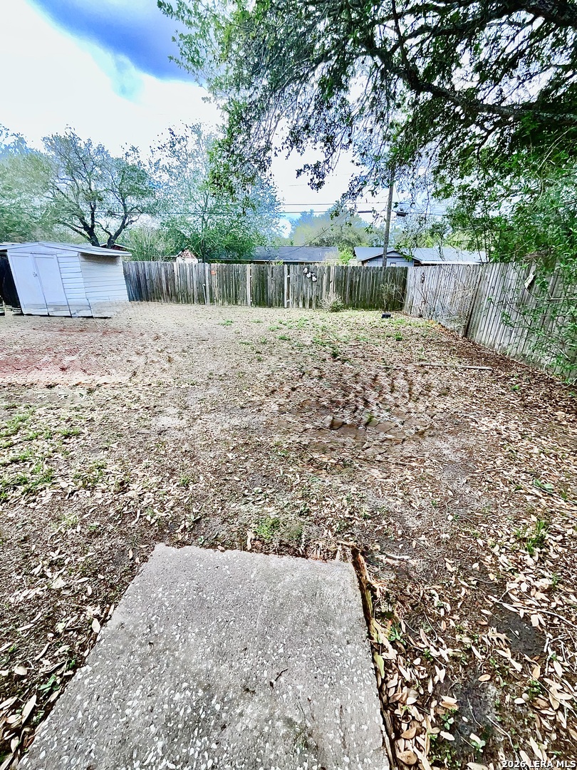 main property photo 13